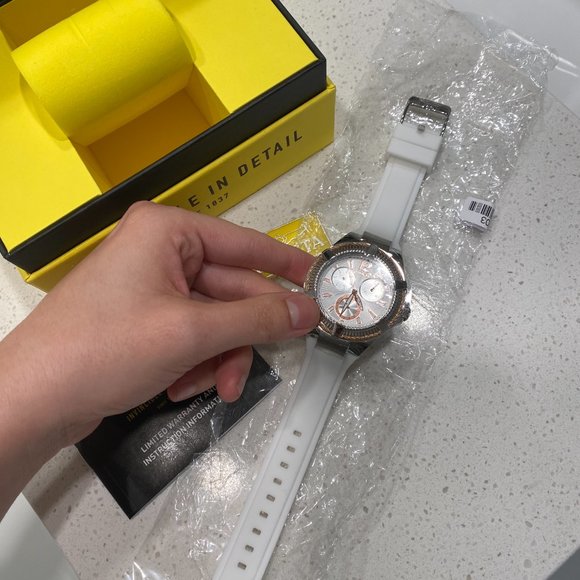 Invicta Bolt Lady (Model 38203 ) Ladies Watch Quartz- White - Picture 7 of 8